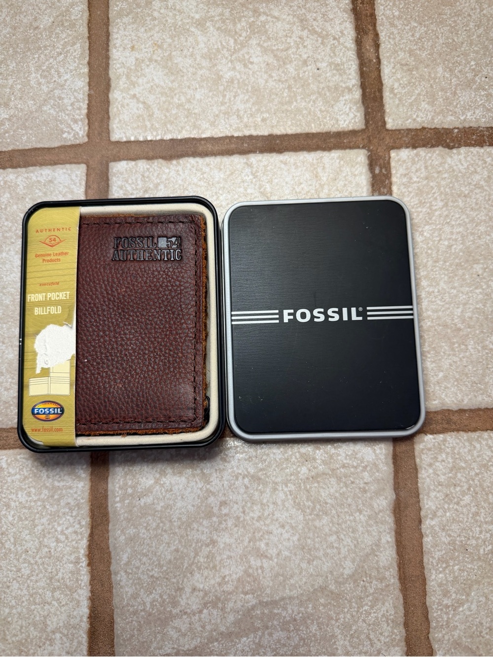Fossil Brown Leather Men’s Double Fold Wallet